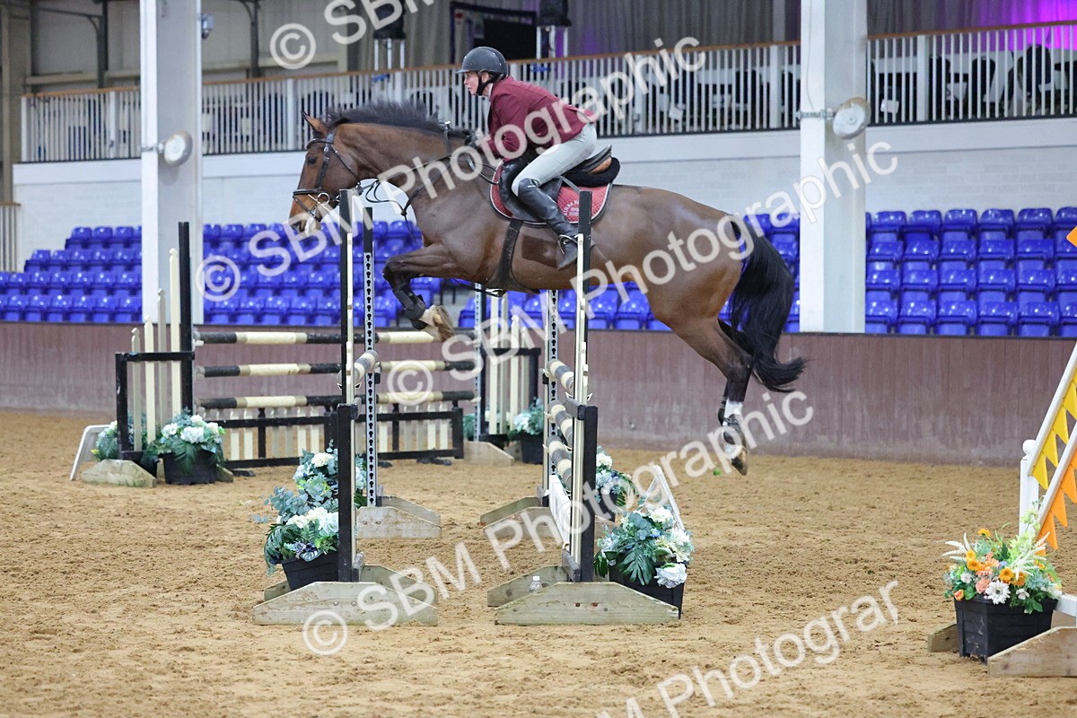 1I0A4898 - Class 9 - Senior Newcomers/ 1.10m Open