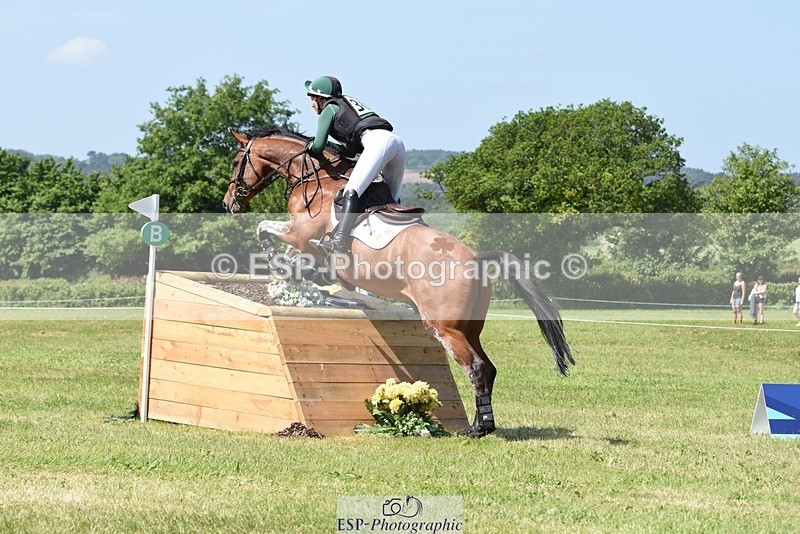 230527-111038-08808 - 303-JESMOND_RENARD-Susie_Berry-XC