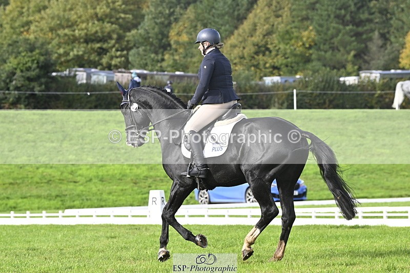 251023A-142035-04348 - E-381-Charlotte.Rowe