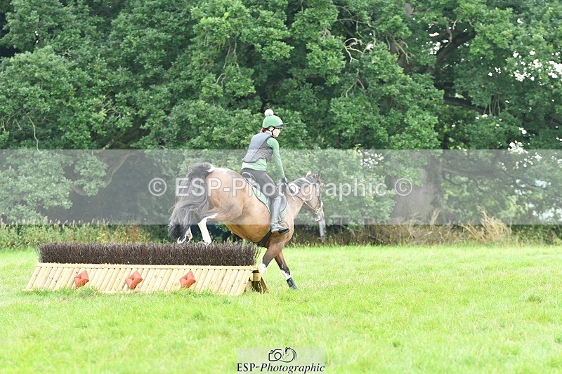 230817-130950-00821 - Theo's 1st Group - XC