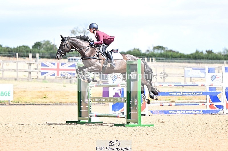 260819-142410-01068 - Cls 6 Foxhunter and 1.20m