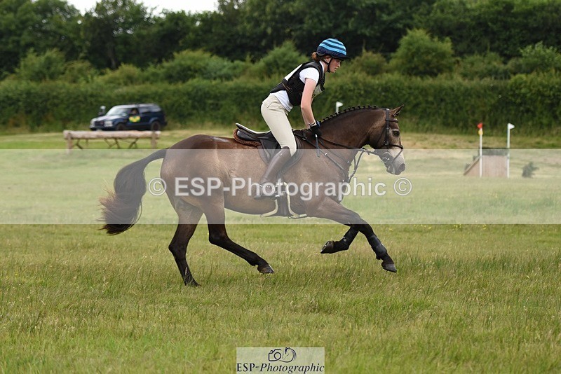 230625-104932-01878 - XC 90cm 9.45 to 11.00