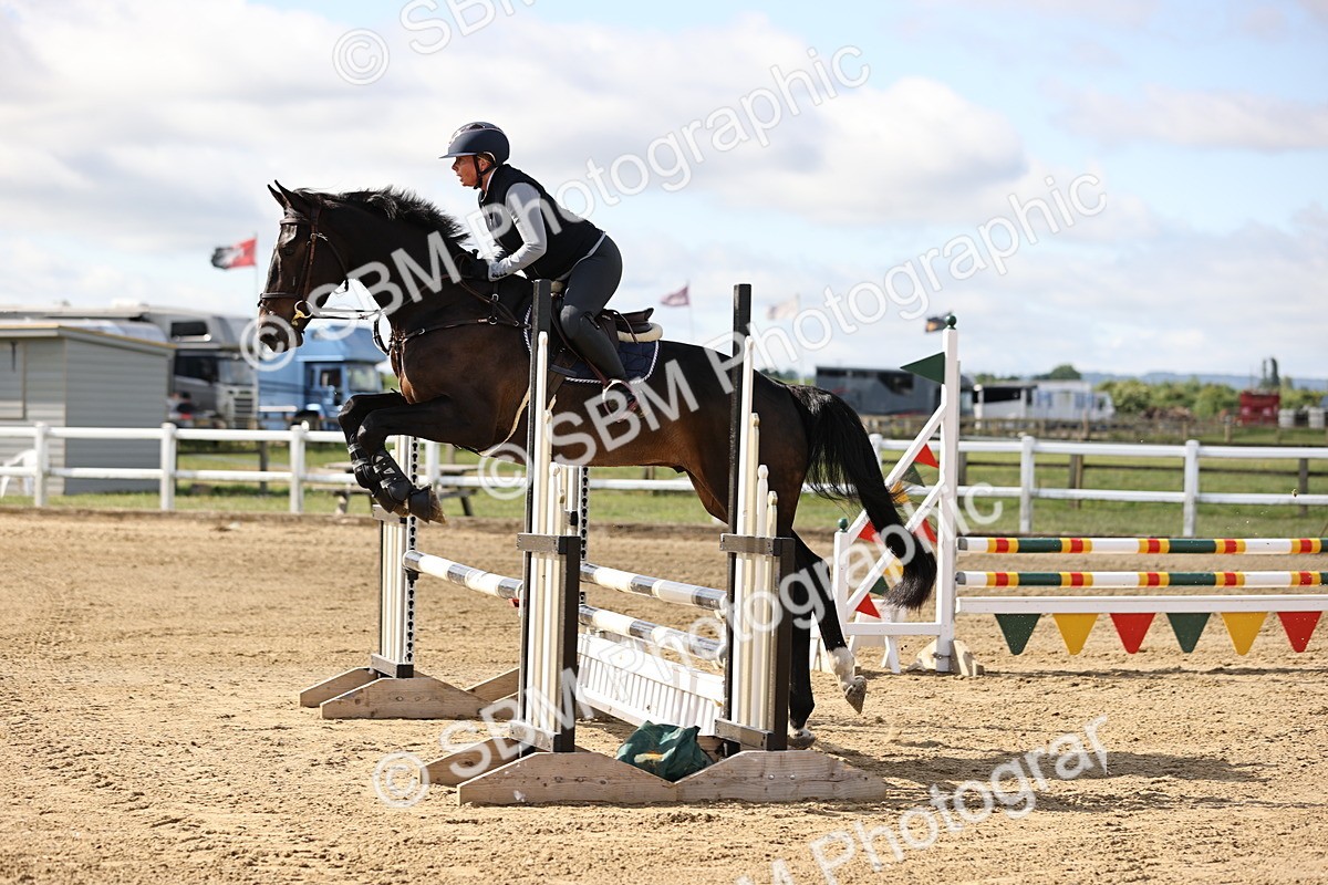 SBM_001784 - Class 8 - Clear Round