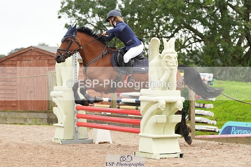 250920-161440-01580 - Cls 22 Pony Intro 90cm Derby