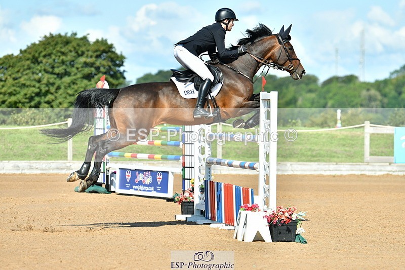 230720A-094524-01802 - Cls 1, 2 Star Small 1.30m