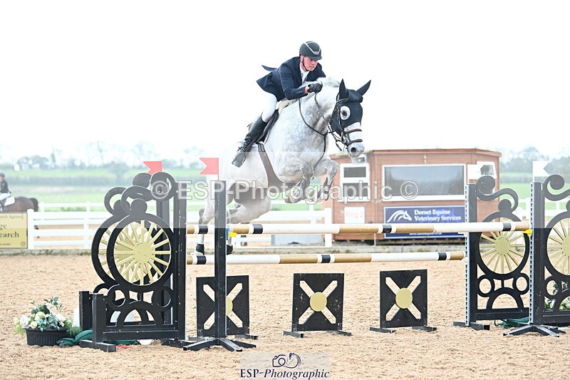 230423A-121130-08777 - Sunday Cls 24 Jump Off