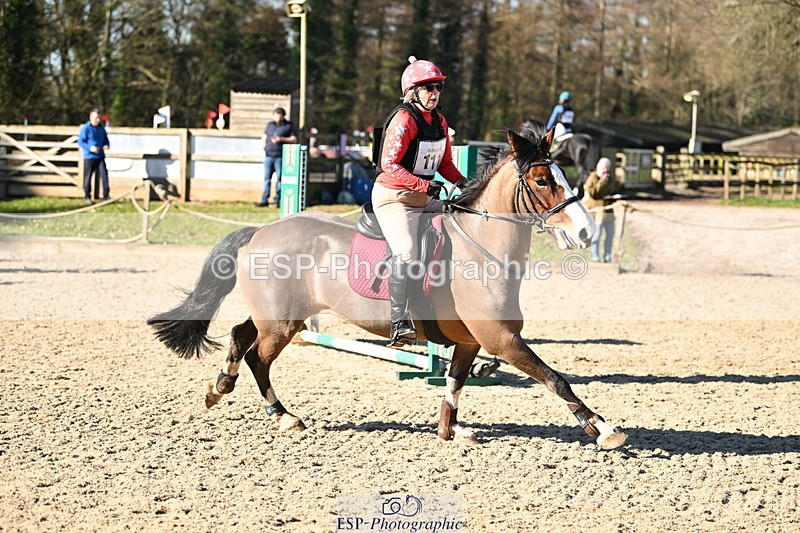 250301A-102951-00205 - Cls 01 70cm