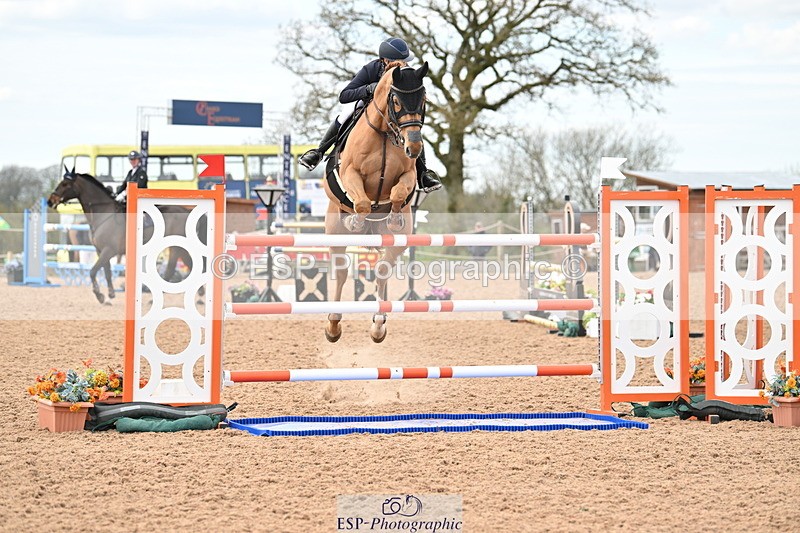 240418A-152535-04688 - Cls 9, 2 Star Big Tour 1.40m