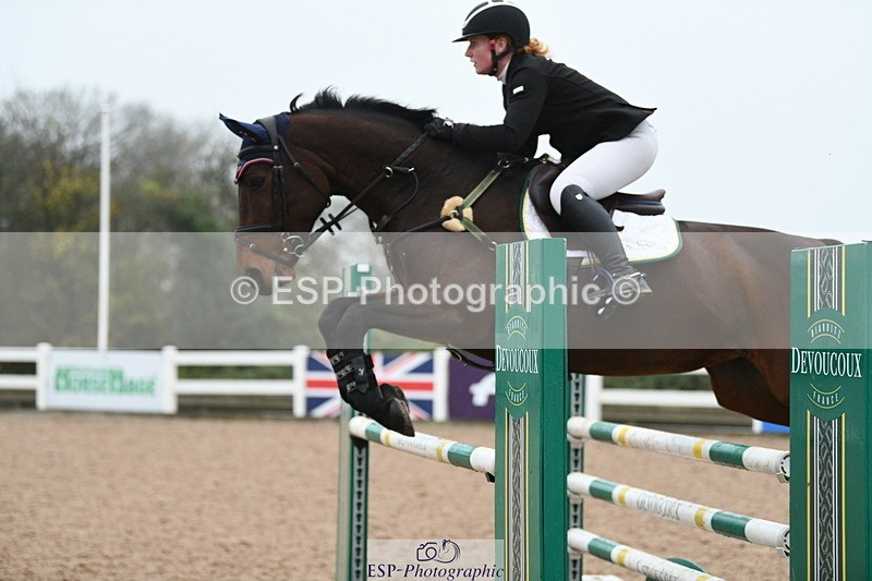 241103A-104352-07554 - SUN Cls 21 Snr Newcomers and 1.10m Open