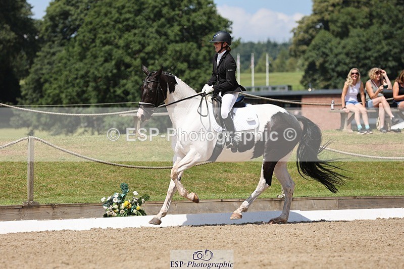 240719-121345-01620 - 123-Michelle_Wallis-Alvescot_Winning_Mood