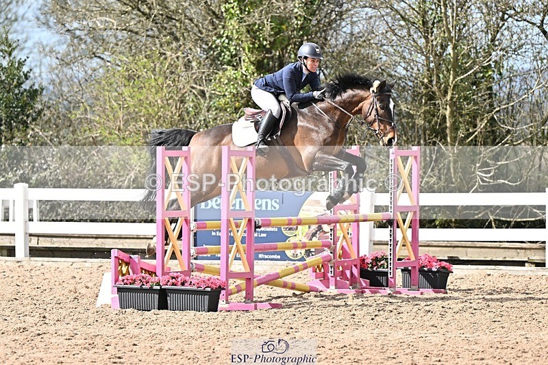 250328-105042-01335 - Cls 8 British Novice and 90cm