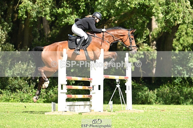 240706-170348-17185 - Cls 44 Foxhunter