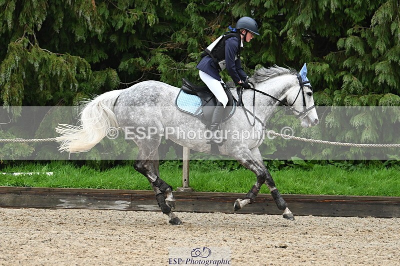 250418A-135459-00984 - UnAff 70cm