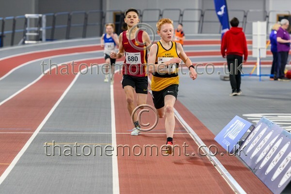 Age26SUN-919783 - Track Male Set One