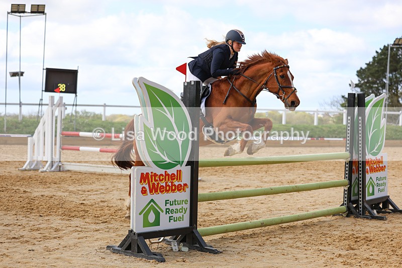 3E7A8217 - Class 11: 1 metre open