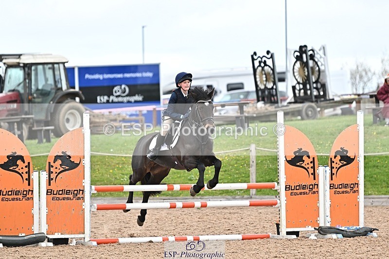 250414-112507-00505 - 90cm Round 1