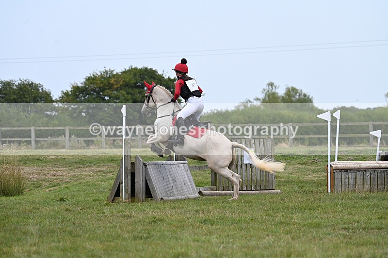 WJ7_8389 - 80cm XC Time 15:45 to 16:02