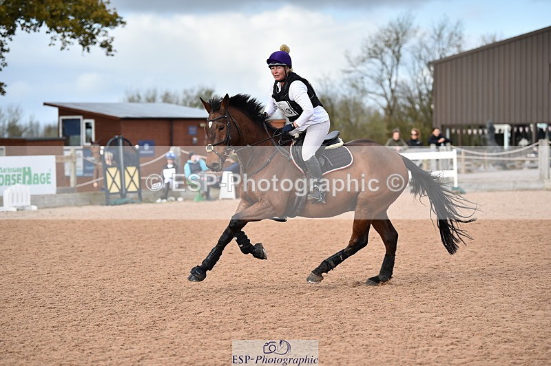 231105A-124008-00849 - 90cm