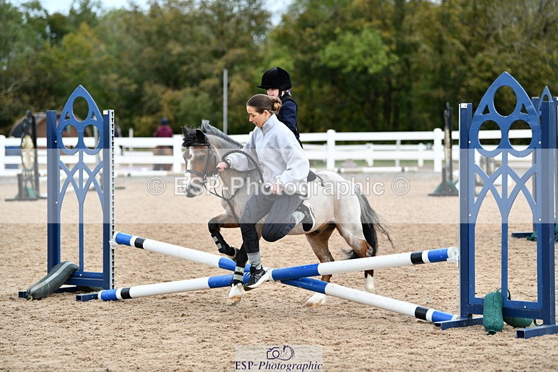 241013B-101338-00318 - Cls 2c 40cm Lead Rein