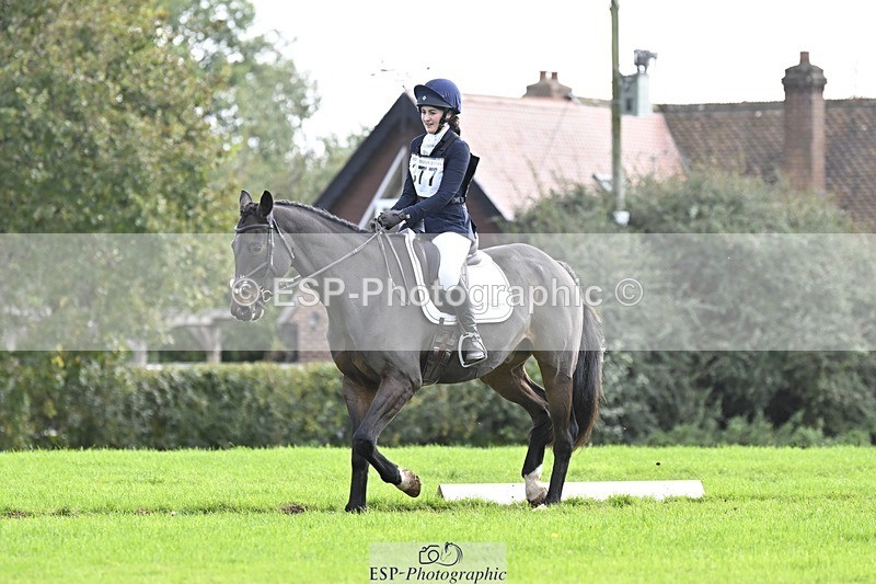 241025-132421-09438 - 377-Bethany.Hull-CARRICK.DIAMOND.OLIVER