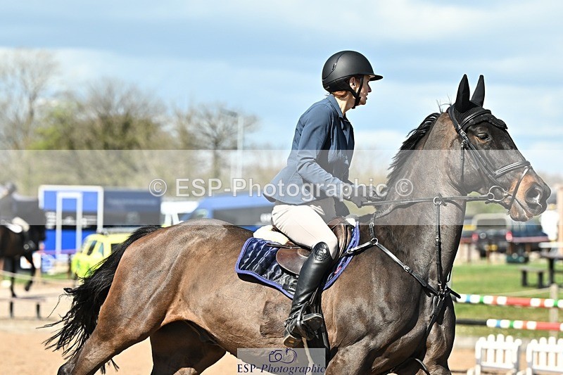 250416-151615-01663 - Cls 6 Foxhunter and 1.20m