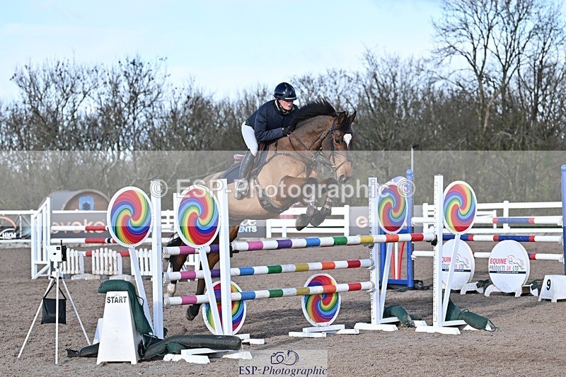 251119-132018-00452 - Cls 4 Newcomers and 1.10m Open