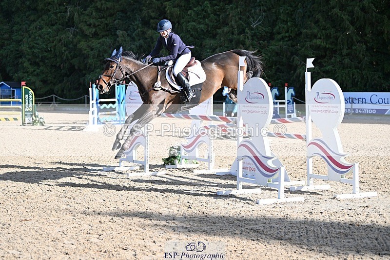 231022-114749-26456 - 312-HALVANNA.THE.LAST.SONG-Holly.Horton-SJ