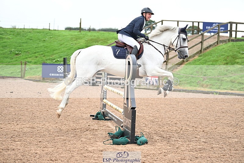 240908A-110124-02996 - Cls 12 Nat Am 95cm Qualifier