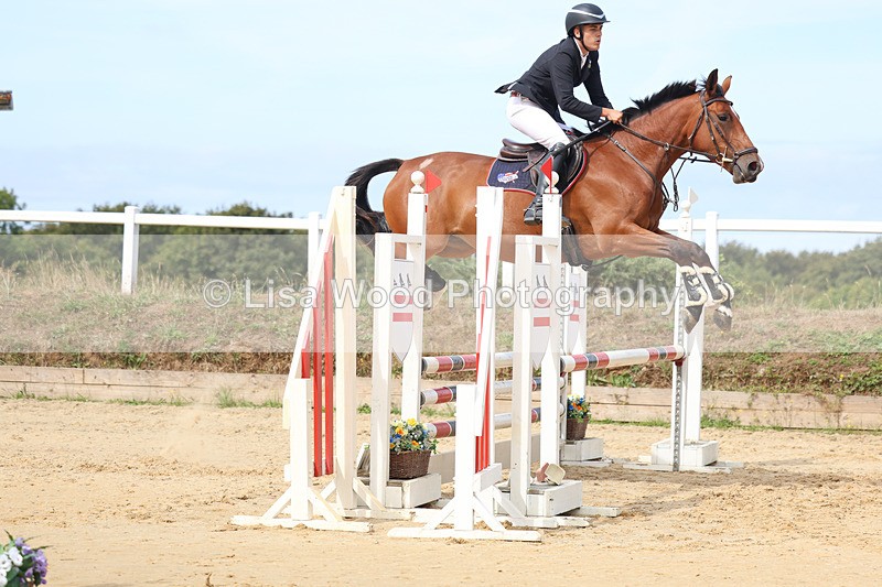 3E7A3441 - Class 4: Senior British Novice/90cm open