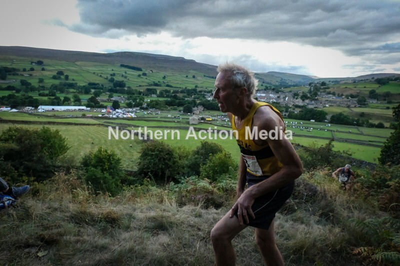 DSCF5181 - Reeth Fell race seniors