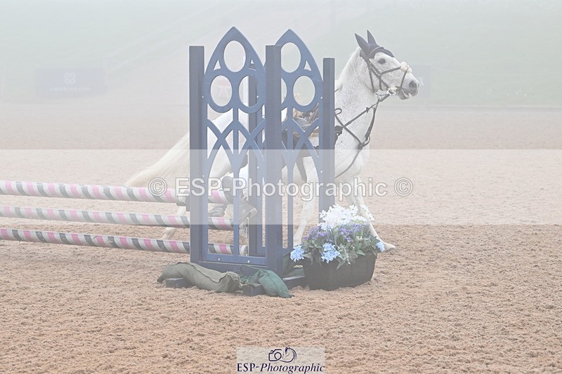 240506A-091548-08003 - Cls 1 Pony Intro 70cm