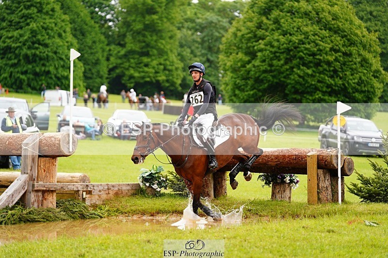 240525-164150-18844 - 262-MY_STAR_TURN-Tom_Jackson