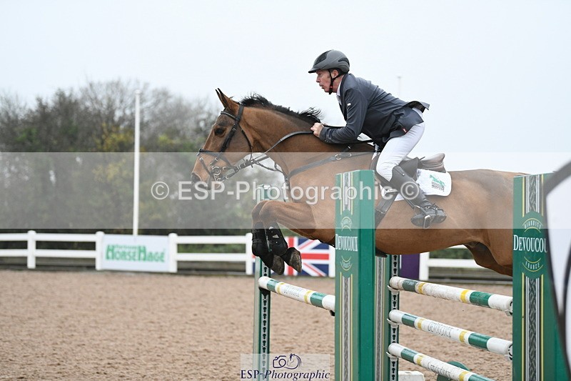 241103A-105936-07638 - SUN Cls 21 Snr Newcomers and 1.10m Open