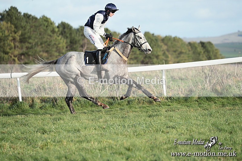 PtP 141225  1673 - New Forest Hounds PtP Larkhill 14/12/25