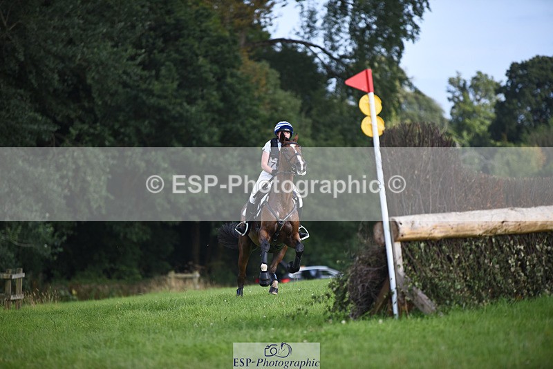 240804-175940-19604 - 755-Amber_Williams-THE_EMERALD_LILY