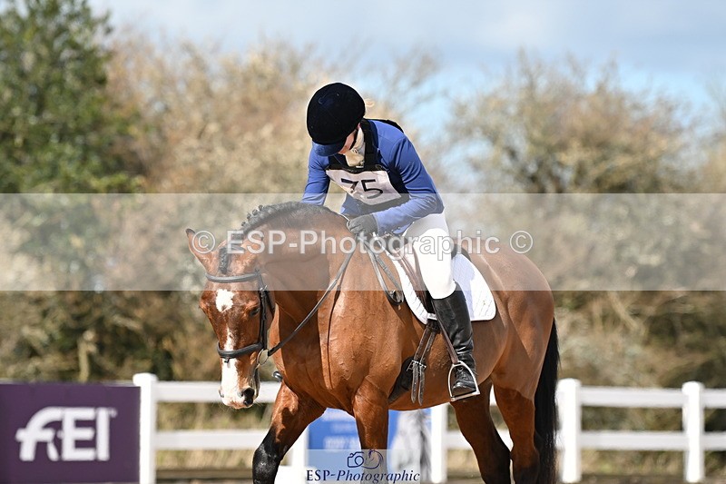 240324A-122301-02244 - Novice 28, 12.15 to 13.00