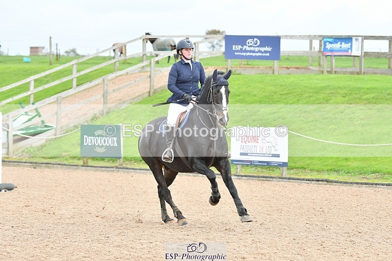 251026-124710-03084 - Cls 25+26+27 90cm + 1m Club and Schools