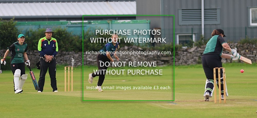 533A5134 - Kendal Cricket Women & Girls vs Carnforth Cricket Women & Girls (28/5/26)
