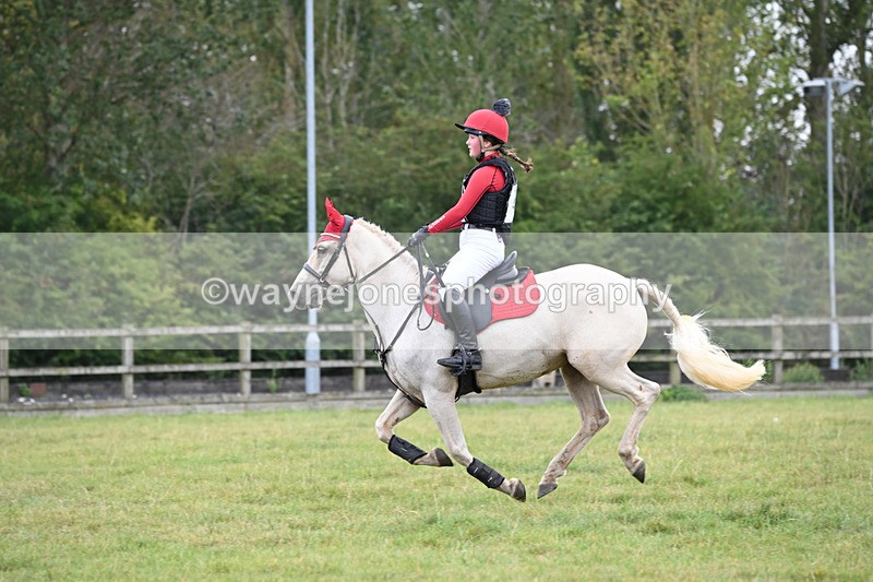 WJ6_3255 - 80cm XC Time 15:45 to 16:02