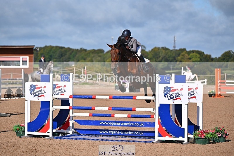 250912-101056-03853 - Cls 15 Snr Foxhunter