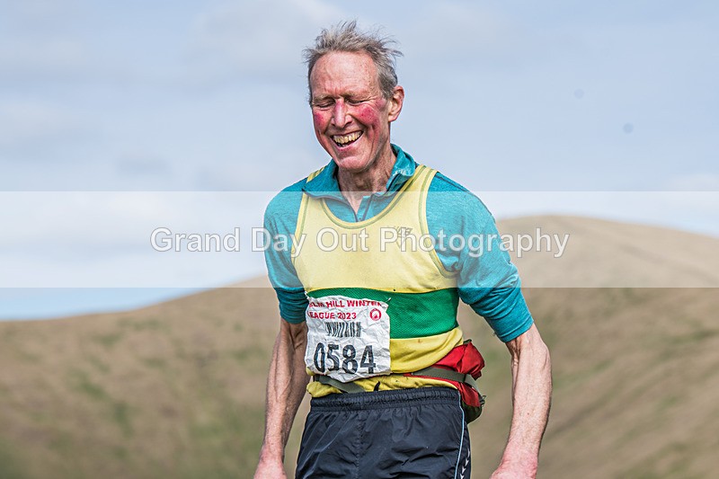 Arant haw-318 - Kendal Winter League Arant Haw Fell Races Sunday 2nd April 2023
