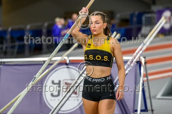 AgeInd25SUN-912580 - Field Female