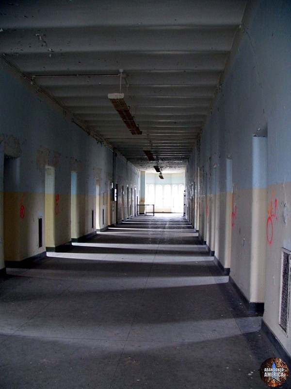  - Athina State Hospital*