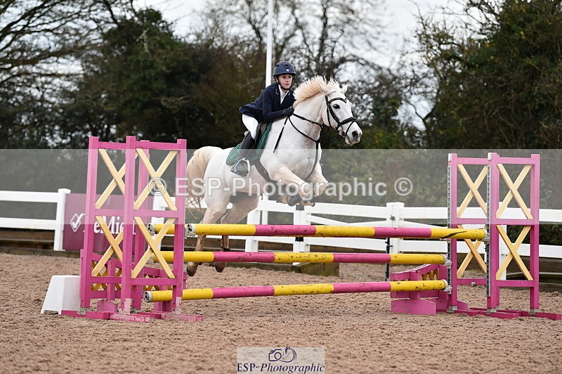 231203A-104932-00590 - Cls 3 Discovery & 90cm Open