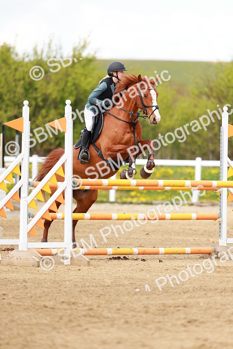 SBM_002085 - Class 4 - Senior Newcomers - 1.10m