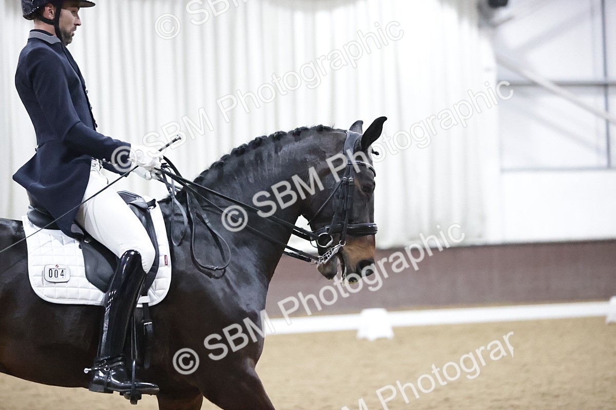 SBM_009089 - Class 16-17-19-21 - ADV 101-FEI PSG-FEI INT I-GP