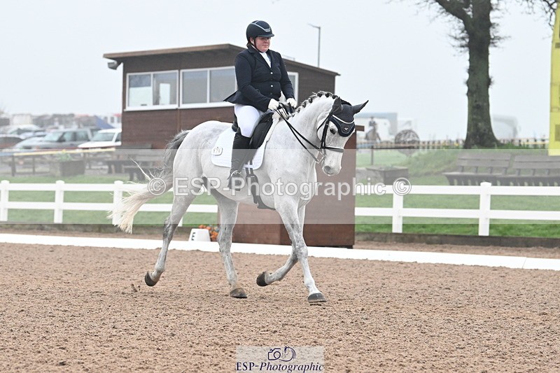 240217A-120408-02515 - 179-Sophie.Gregory-Lady.Lucydale