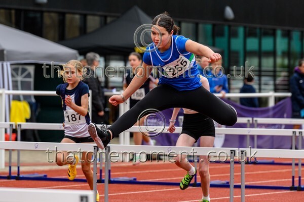 ComMast25-919603 - Track Female Set One