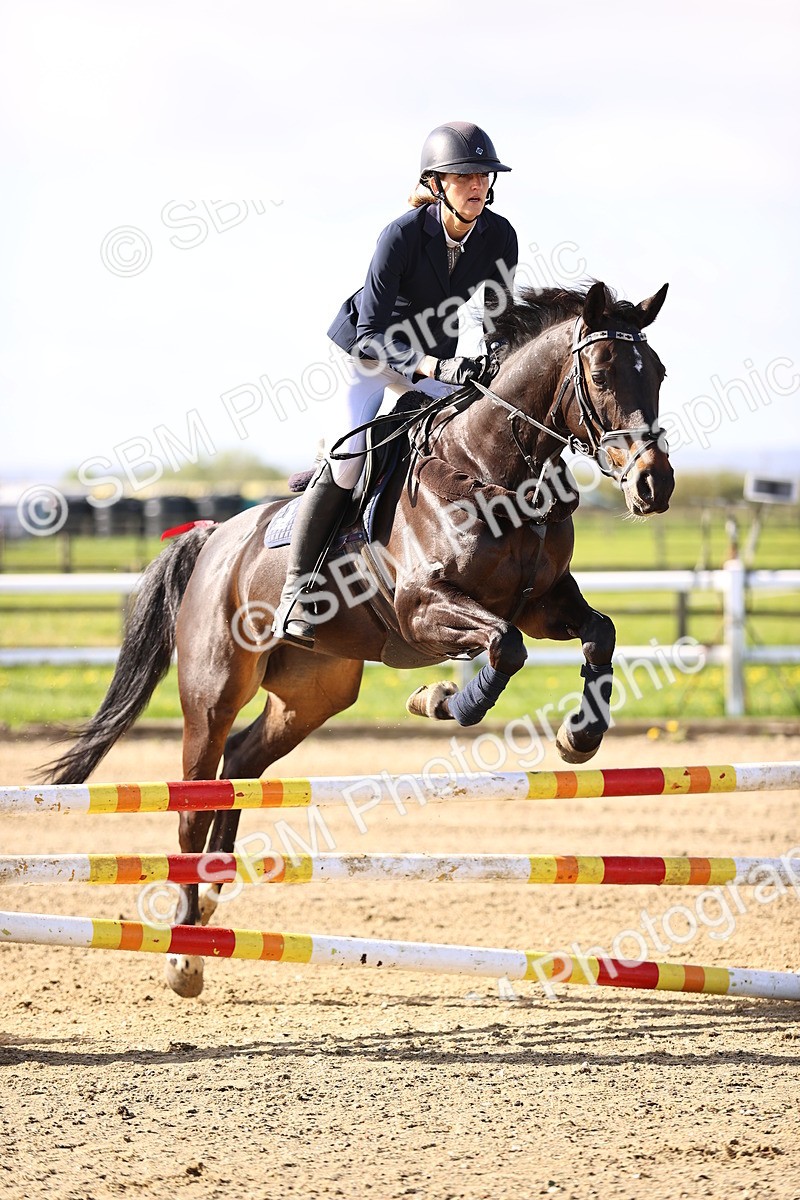 SBM_002948 - Class 14 - Clear Round