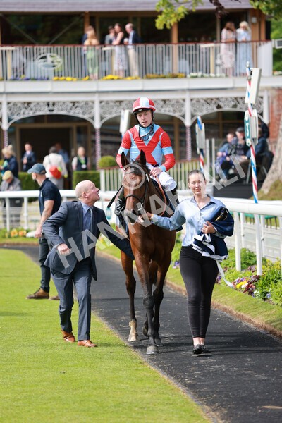 yr21052022r4-32 - Race 4: 3:30pm William Hill Brontë Cup